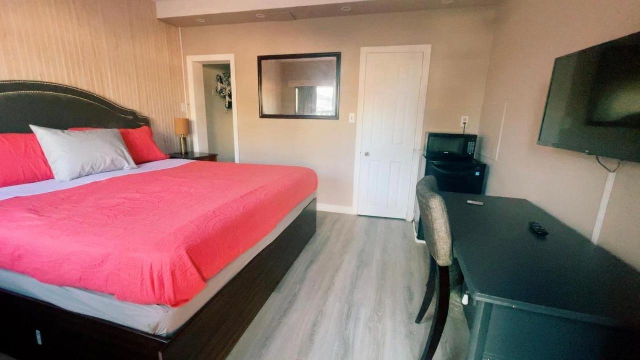Crestwood Motel Burlington Bagian luar foto
