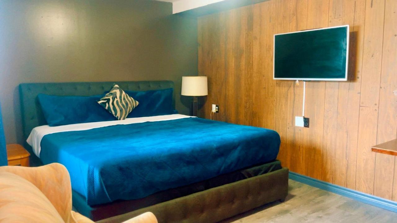 Crestwood Motel Burlington Bagian luar foto
