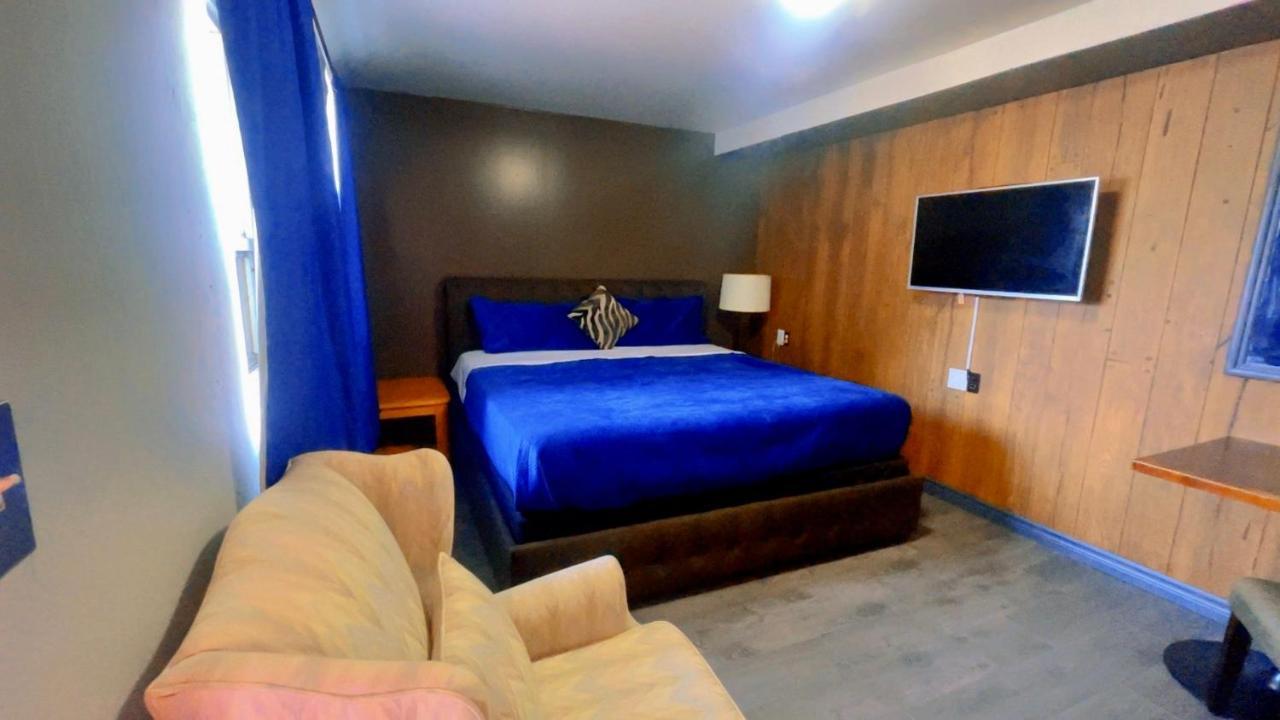 Crestwood Motel Burlington Bagian luar foto