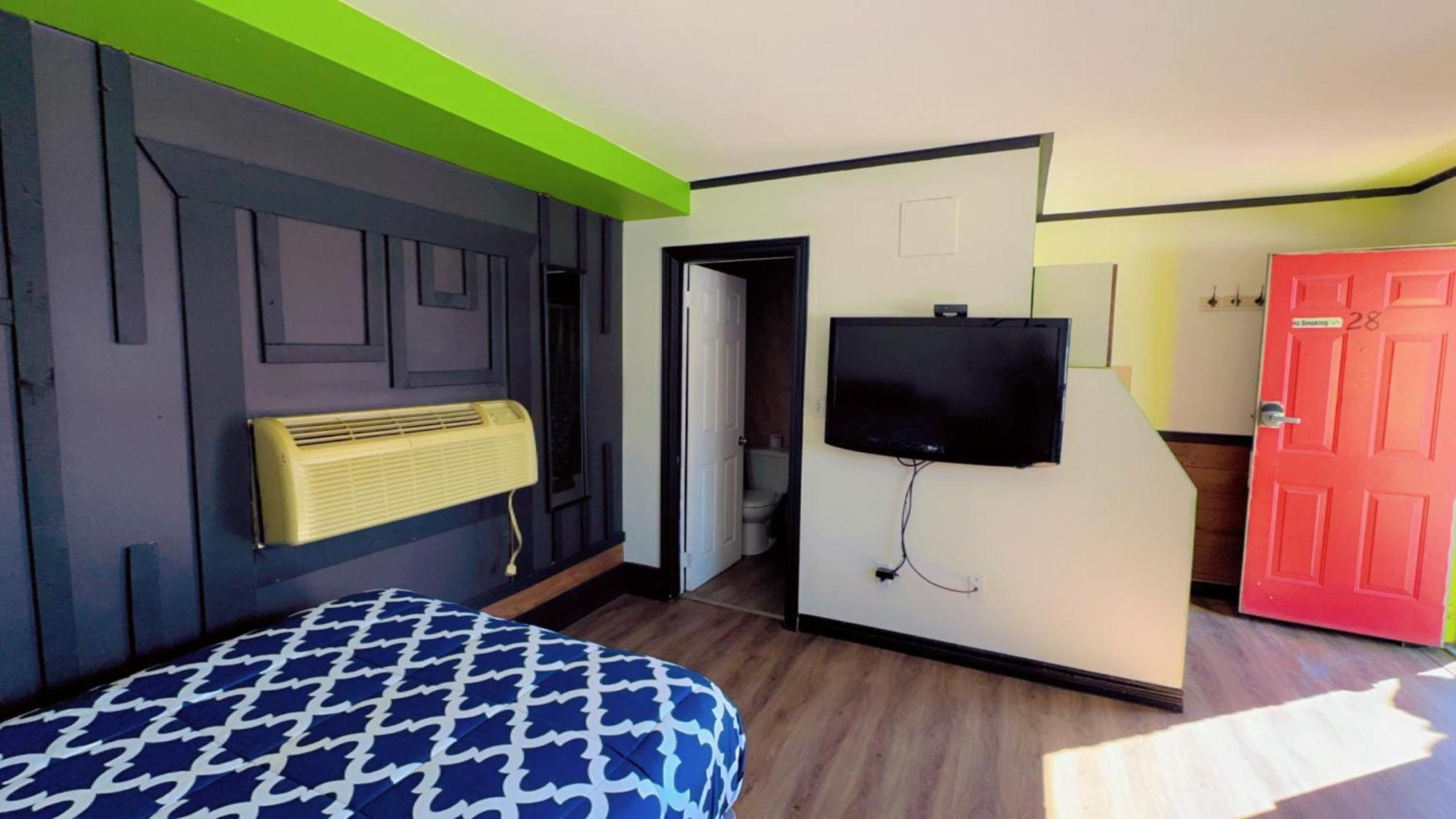 Crestwood Motel Burlington Bagian luar foto