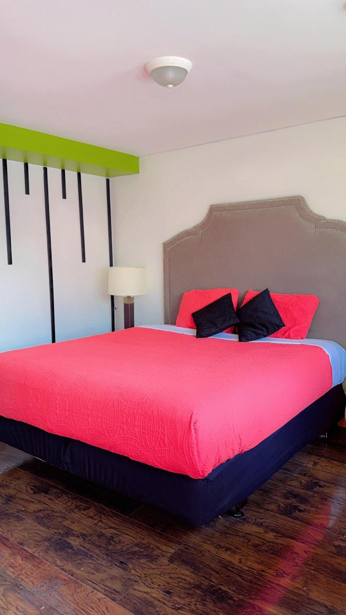 Crestwood Motel Burlington Bagian luar foto