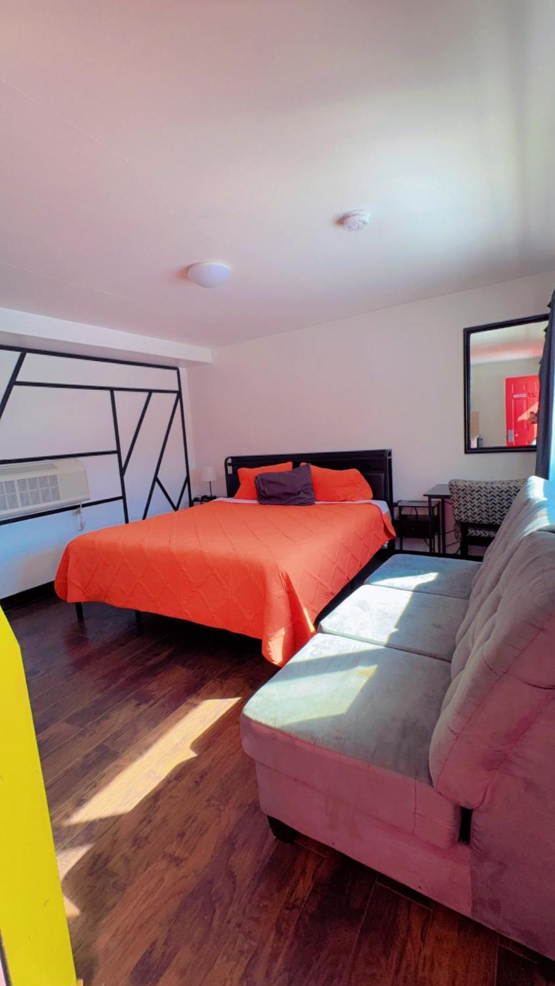 Crestwood Motel Burlington Bagian luar foto