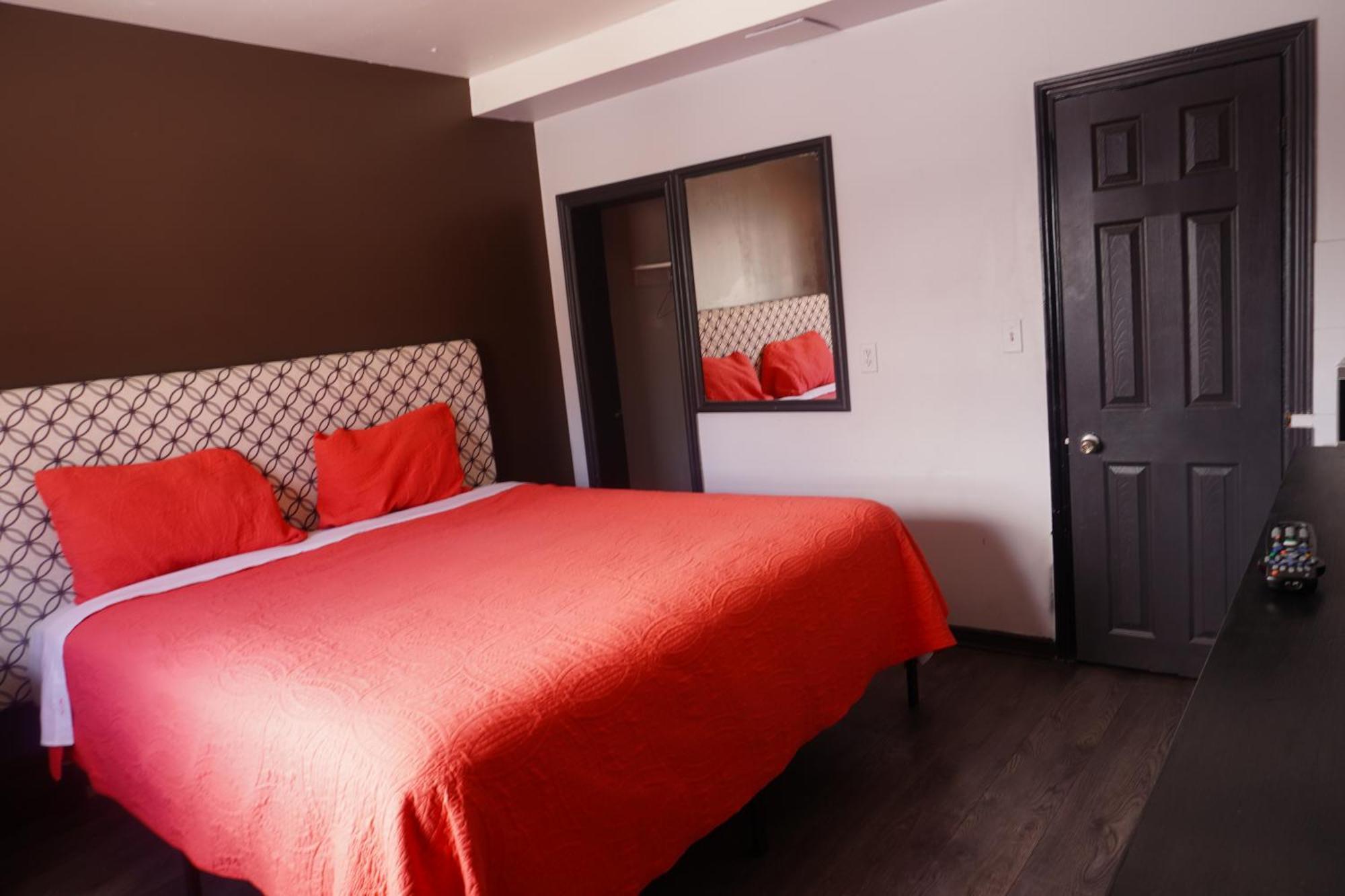 Crestwood Motel Burlington Bagian luar foto