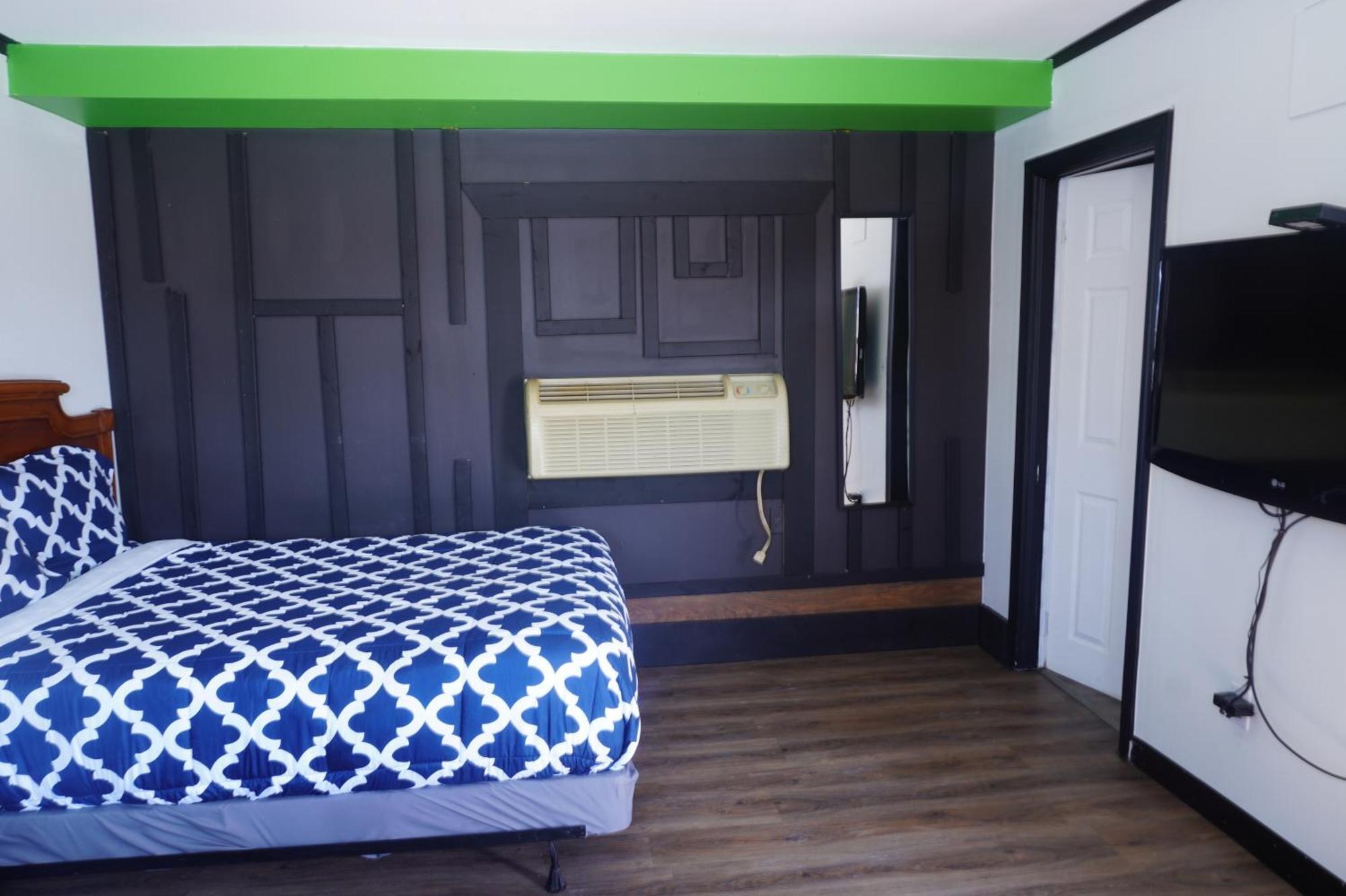 Crestwood Motel Burlington Bagian luar foto